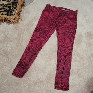 Almost Famous Skinny Red Crackle Jeans.. sz. 9
